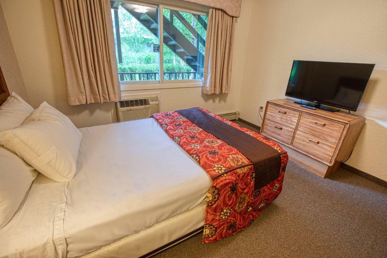 เวดจ์วูด รีสอร์ต Hotel แฟร์แบงค์ส ภายนอก รูปภาพ